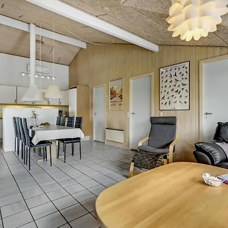 別荘 Beautiful In With Indoor Swimming Pool