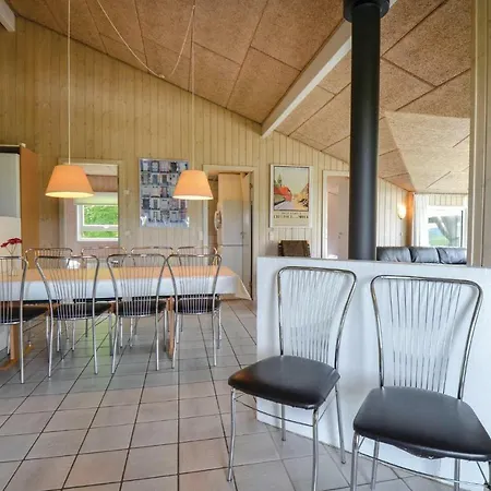 Beautiful In With Indoor Swimming Pool